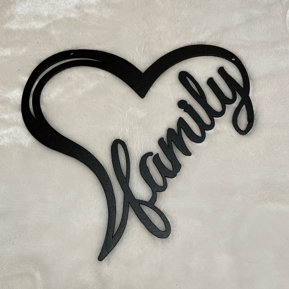 Family Heart Metal Wall Art NWOT